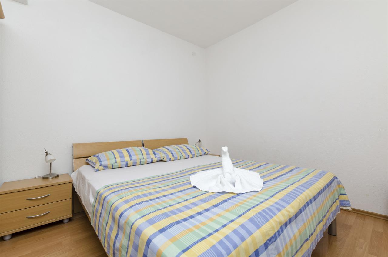 Apartment Anic Bol Exteriér fotografie