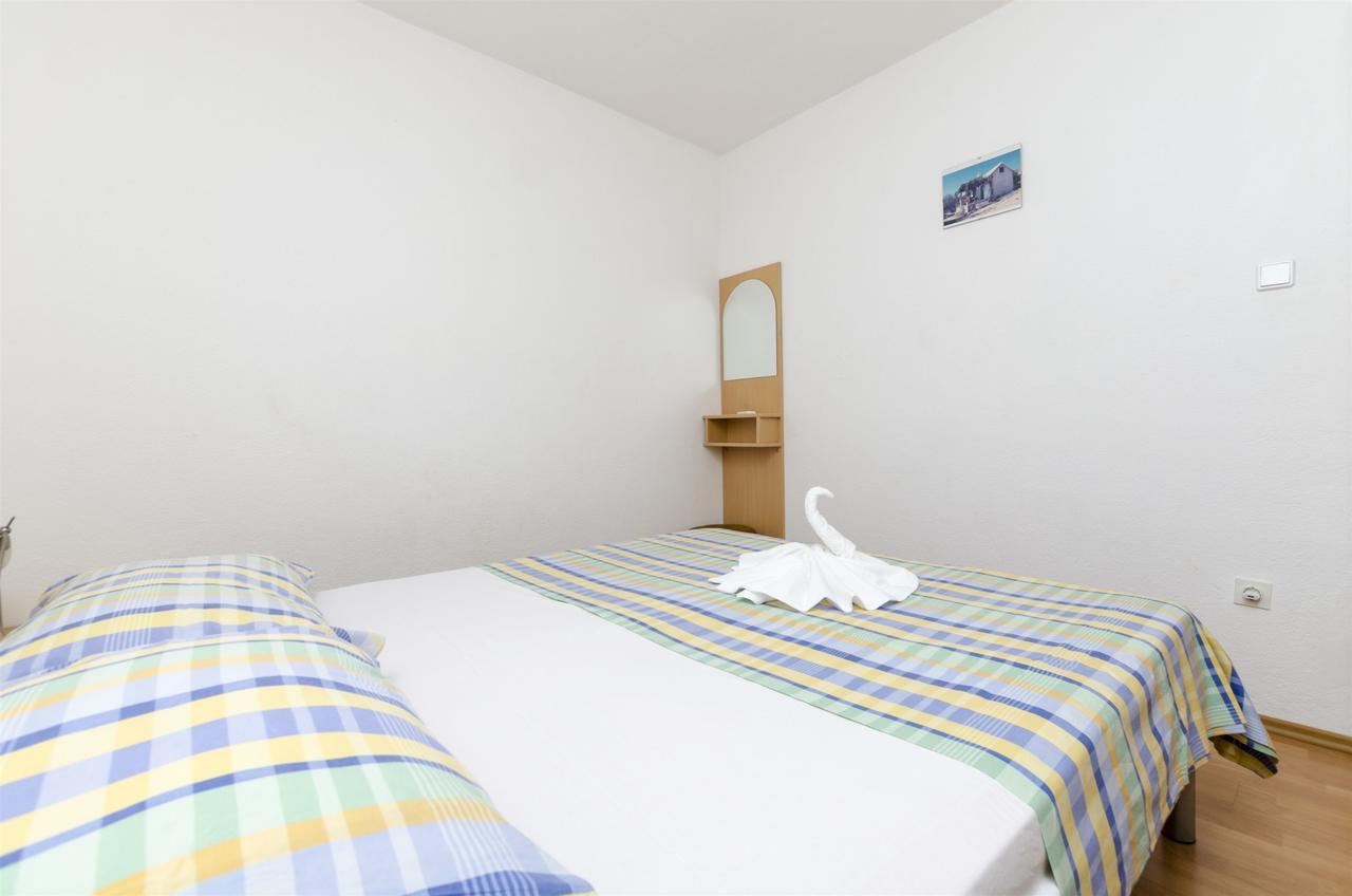 Apartment Anic Bol Exteriér fotografie